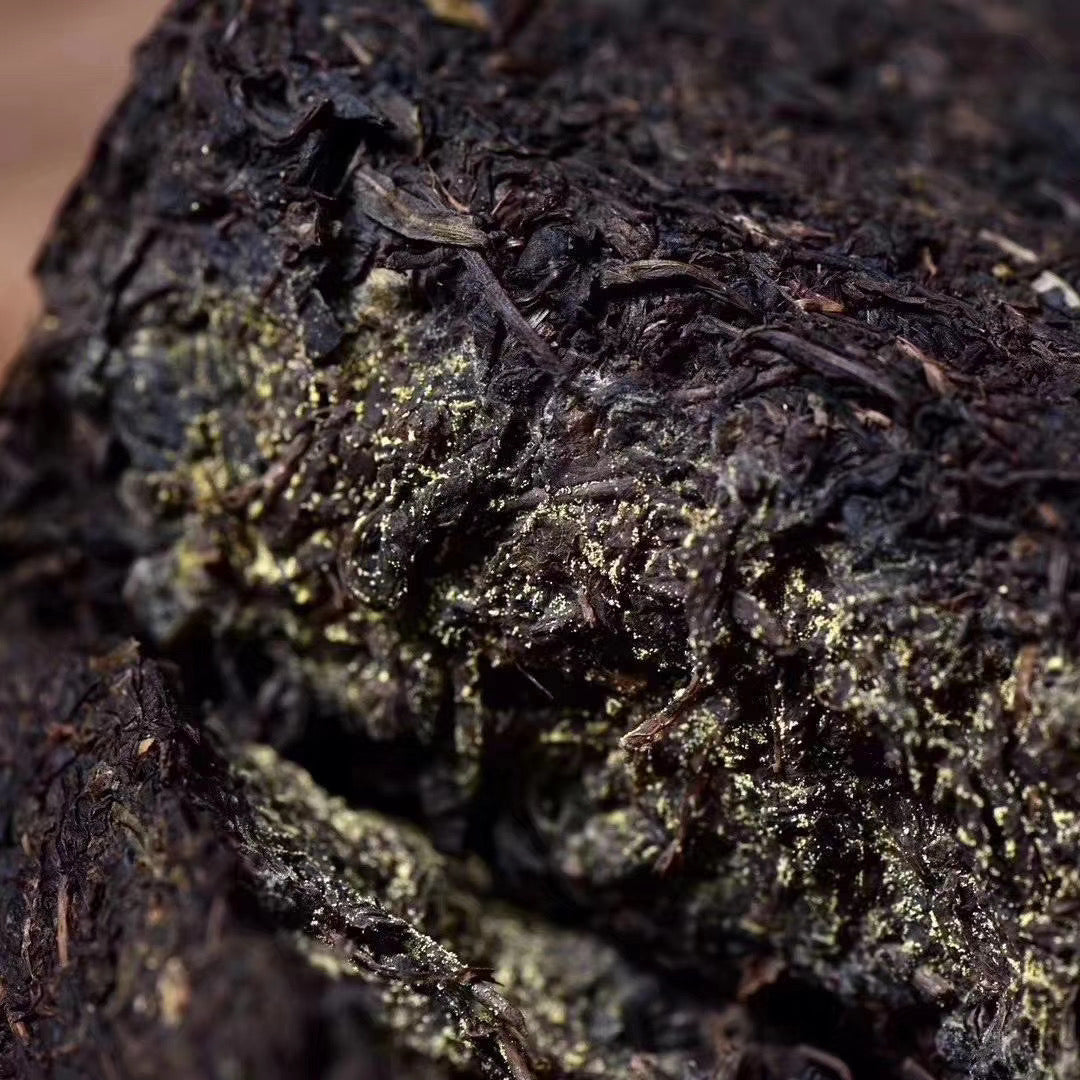 2019 JingWei Fu Tea "Shou Chui" (Hand Ramming) Brick 1000g Dark Tea, Shaanxi