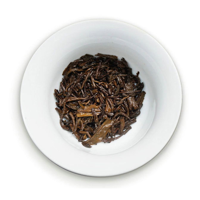 2019 DaYi "Jin Zhen Bai Lian" (Golden Needle White Lotus) Cake 357g Puerh Shou Cha Ripe Tea