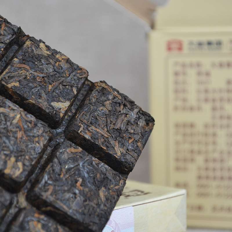 2016 DaYi "De Fu" (Lucky) Brick 100g Puerh Shou Cha Ripe Tea
