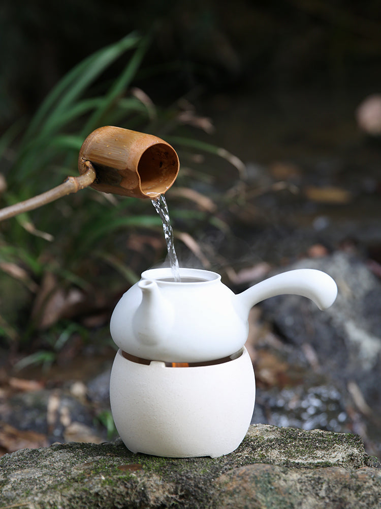 Chaozhou "Sha Tiao" Water Boiling Kettle in White Clay 420ml