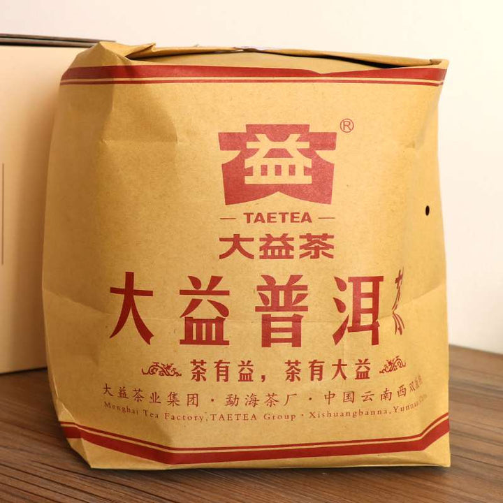 2016 DaYi "Hou De" (Moral) Cake 357g Puerh Shou Cha Ripe Tea