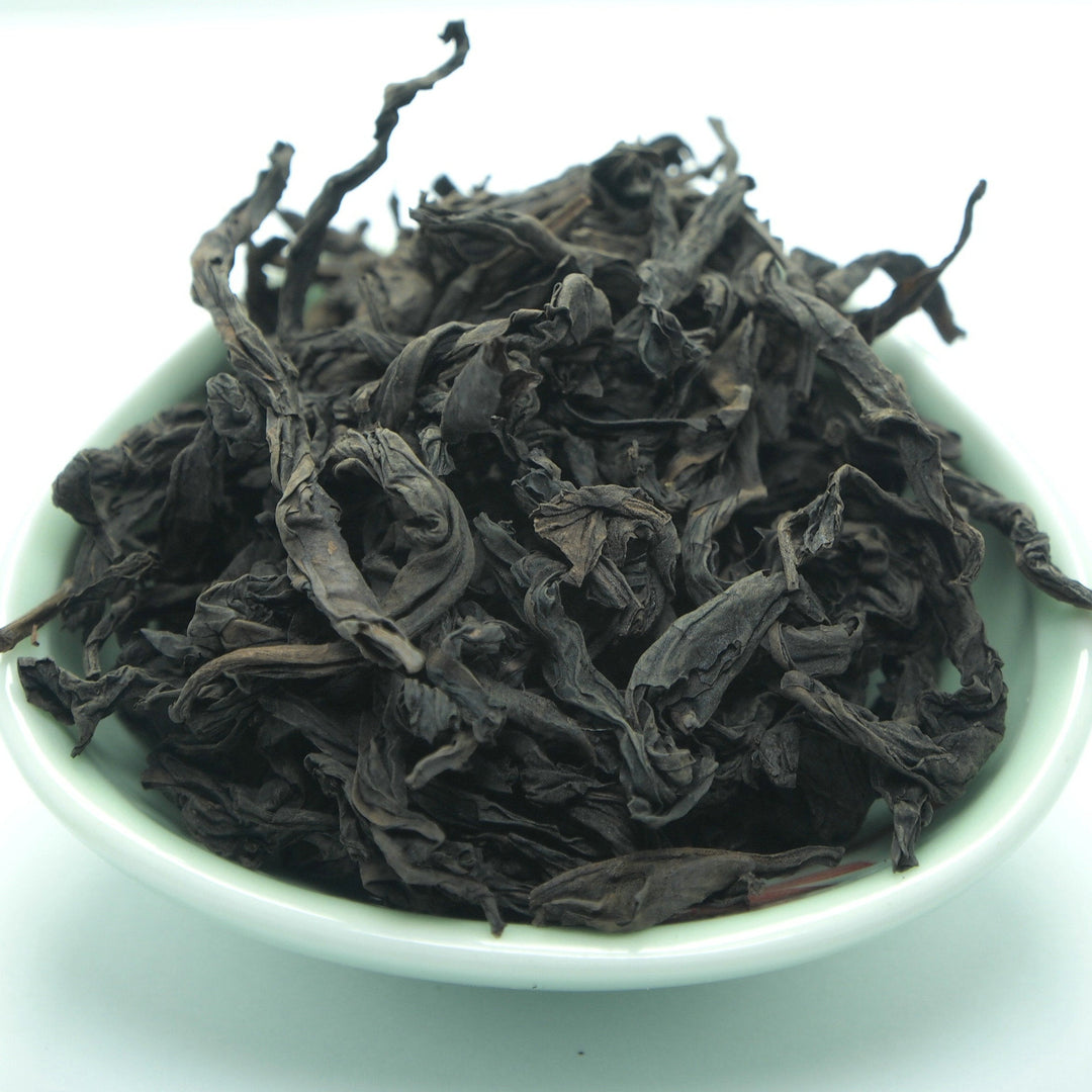 Spring "Fo Shou" Medium-heavy Roasted A++++ Grade Wuyi Yancha Oolong Tea