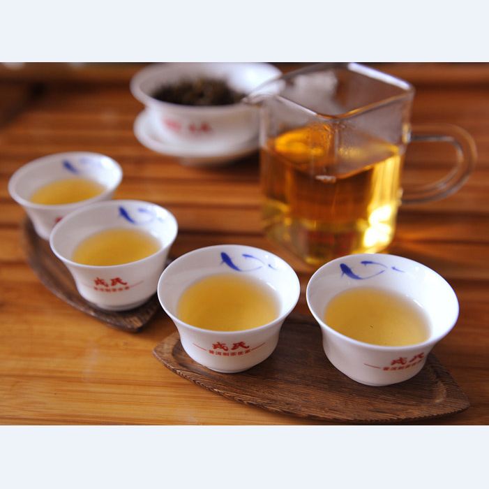 2014 MengKu RongShi "Zhong Guo Meng - Huan Xing" (China Dream - Wake Up) Cake 2014g Puerh Raw Tea Sheng Cha