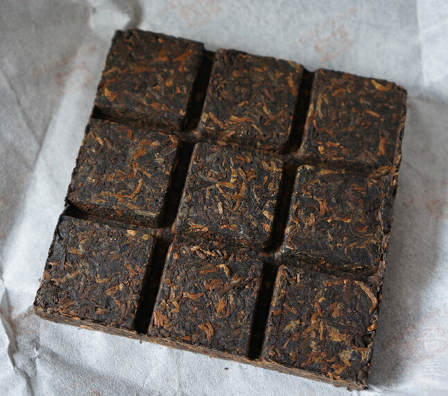 2014 DaYi "Hu Po Fang Zhuan" (Amber Square Brick ) 60g Puerh Shou Cha Ripe Tea