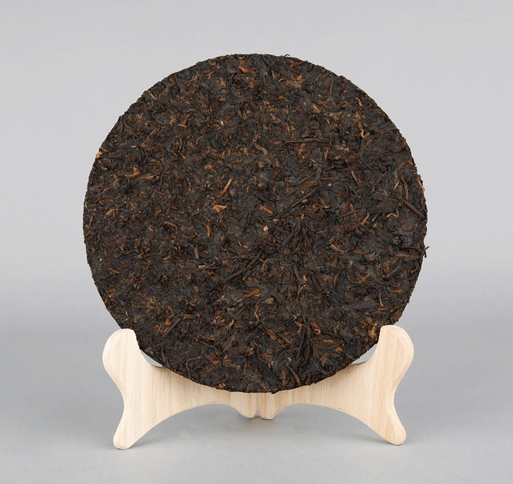 2017 XiaGuan "ShangPin JinSi DaXueShan" (Golden Ribbon Big Snow Mountain) Cake 357g Puerh Ripe Tea Shou Cha