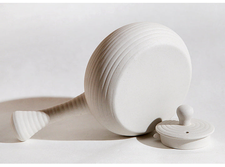 Chaozhou "Sha Tiao" Water Boiling Kettle in White Clay 420ml