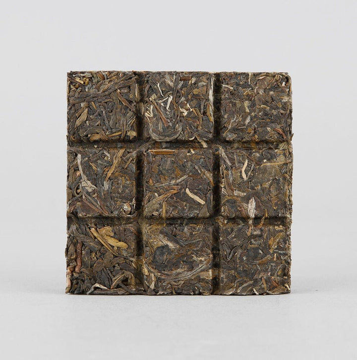 2017 XiaGuan "ShangPin JinSi DaXueShan" (Golden Ribbon Big Snow Mountain) Brick 100g Puerh Raw Tea Sheng Cha