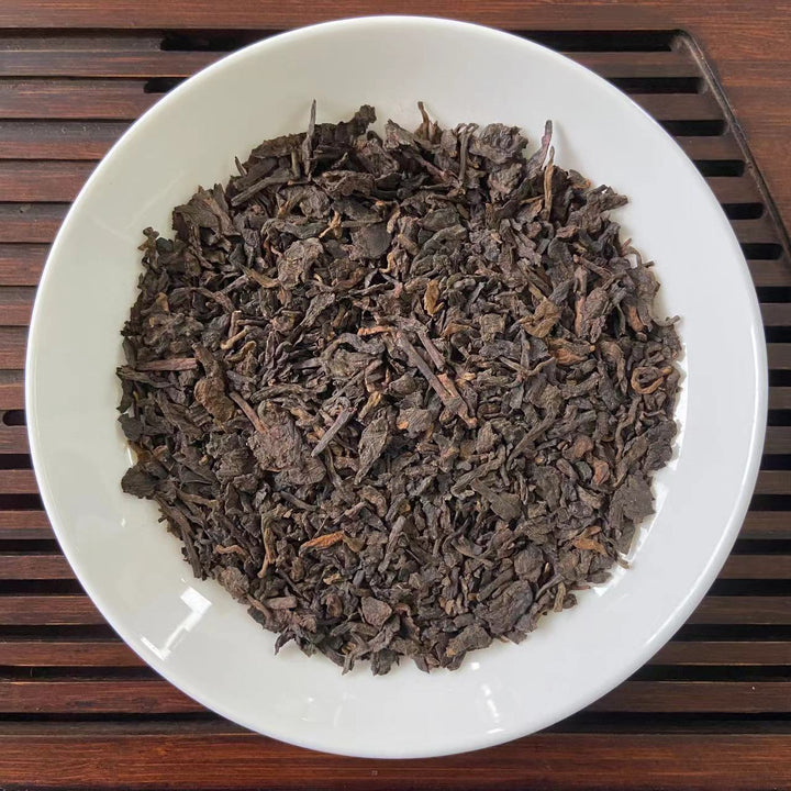 2004 TMK "Wu Ming" (Nameless) Pried Loose Leaf Puerh Ripe Tea Shou Cha