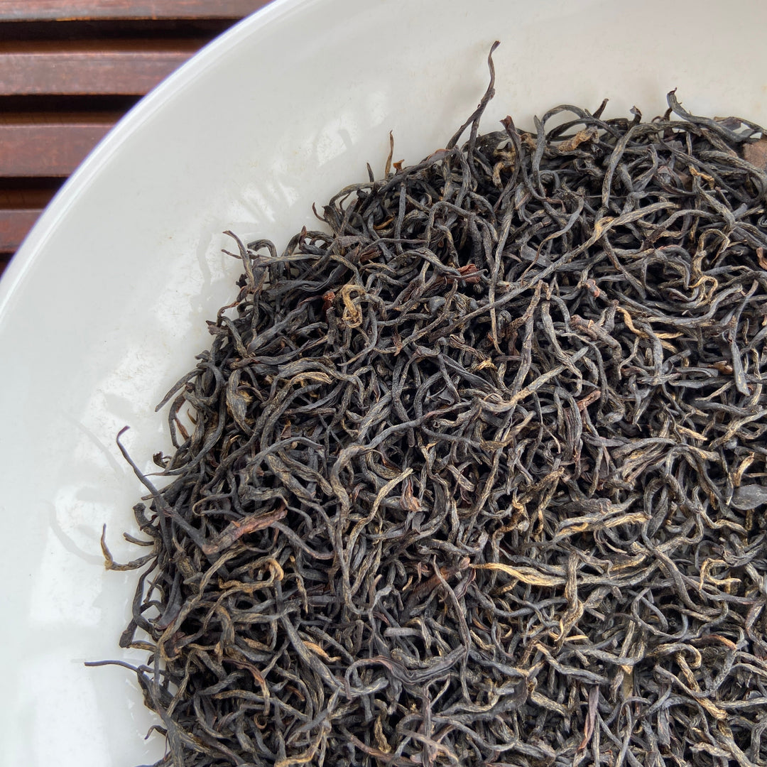 2024 Early Spring Black Tea "Jiu Qu Hong Mei - Nen Ya" (Jiuqu Red Plum - Tiny Bud) A++++ Grade, Long  Jing #43 Material ,Hong Cha, ZheJiang Province