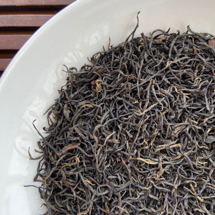 2024 Early Spring Black Tea "Jiu Qu Hong Mei - Nen Ya" (Jiuqu Red Plum - Tiny Bud) A++++ Grade, Long  Jing #43 Material ,Hong Cha, ZheJiang Province