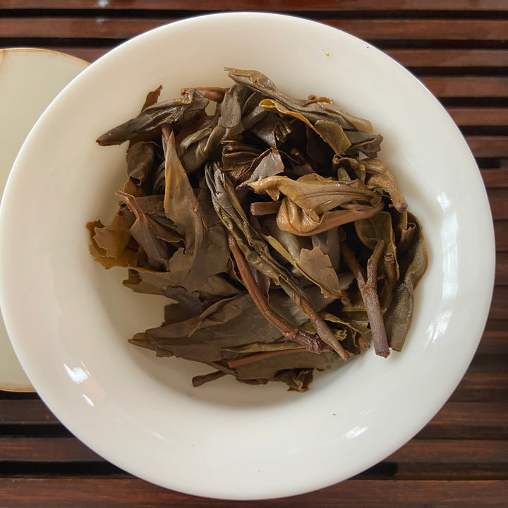 2009 BingZhongDao “Bing Dao - Gu Shu - Jin Zhang" (Bingdao - Old Tree - Gold Leaf) Cake 400g Puerh Raw Tea Sheng Cha, Mengku