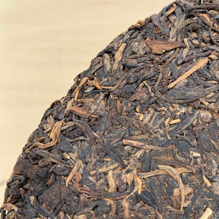 2003 TMK “Meng Hai Zhi Wei” (Menghai Flavor) Naked Cake 357g Puerh Raw Tea Sheng Cha