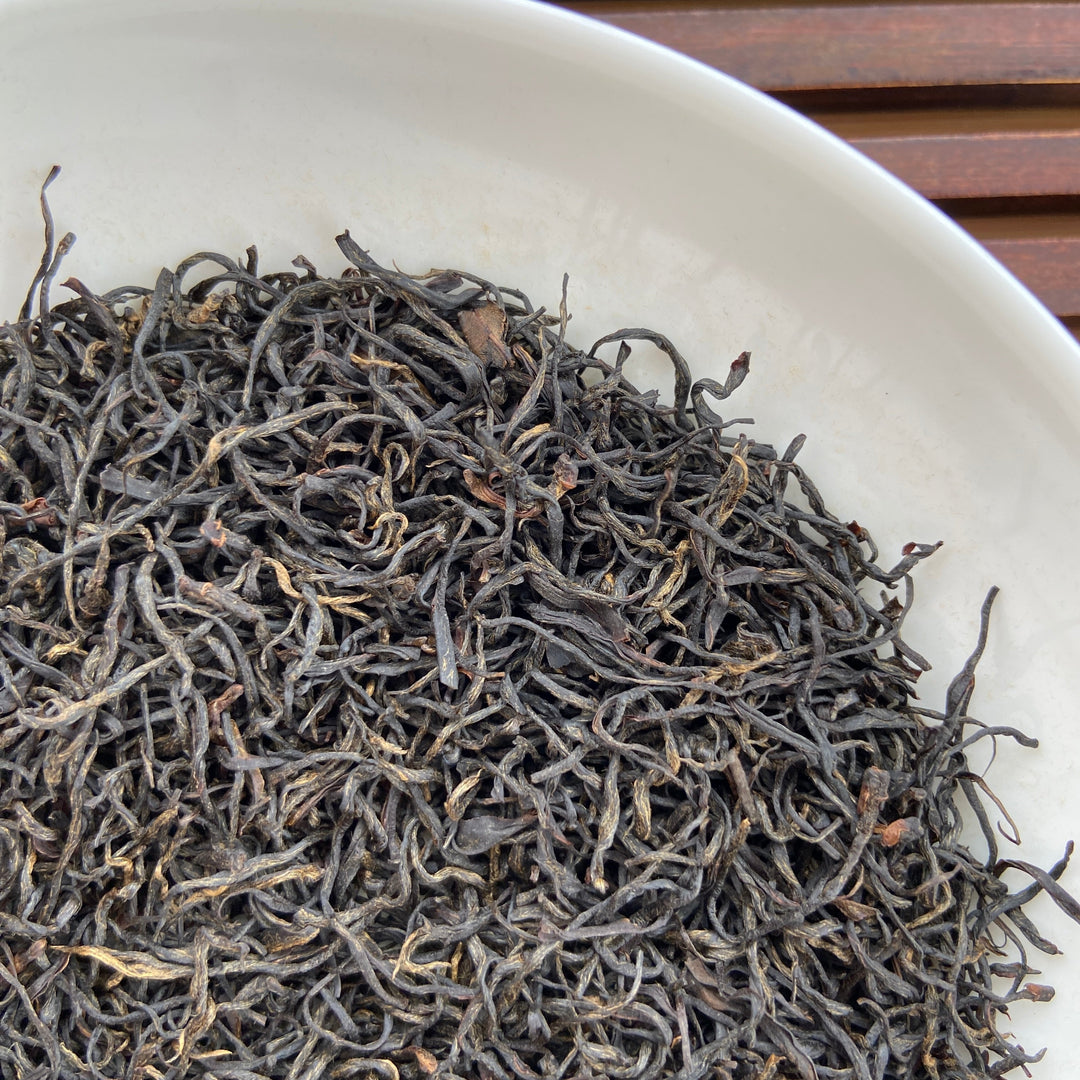 2024 Early Spring Black Tea "Jiu Qu Hong Mei - Nen Ya" (Jiuqu Red Plum - Tiny Bud) A++++ Grade, Long  Jing #43 Material ,Hong Cha, ZheJiang Province