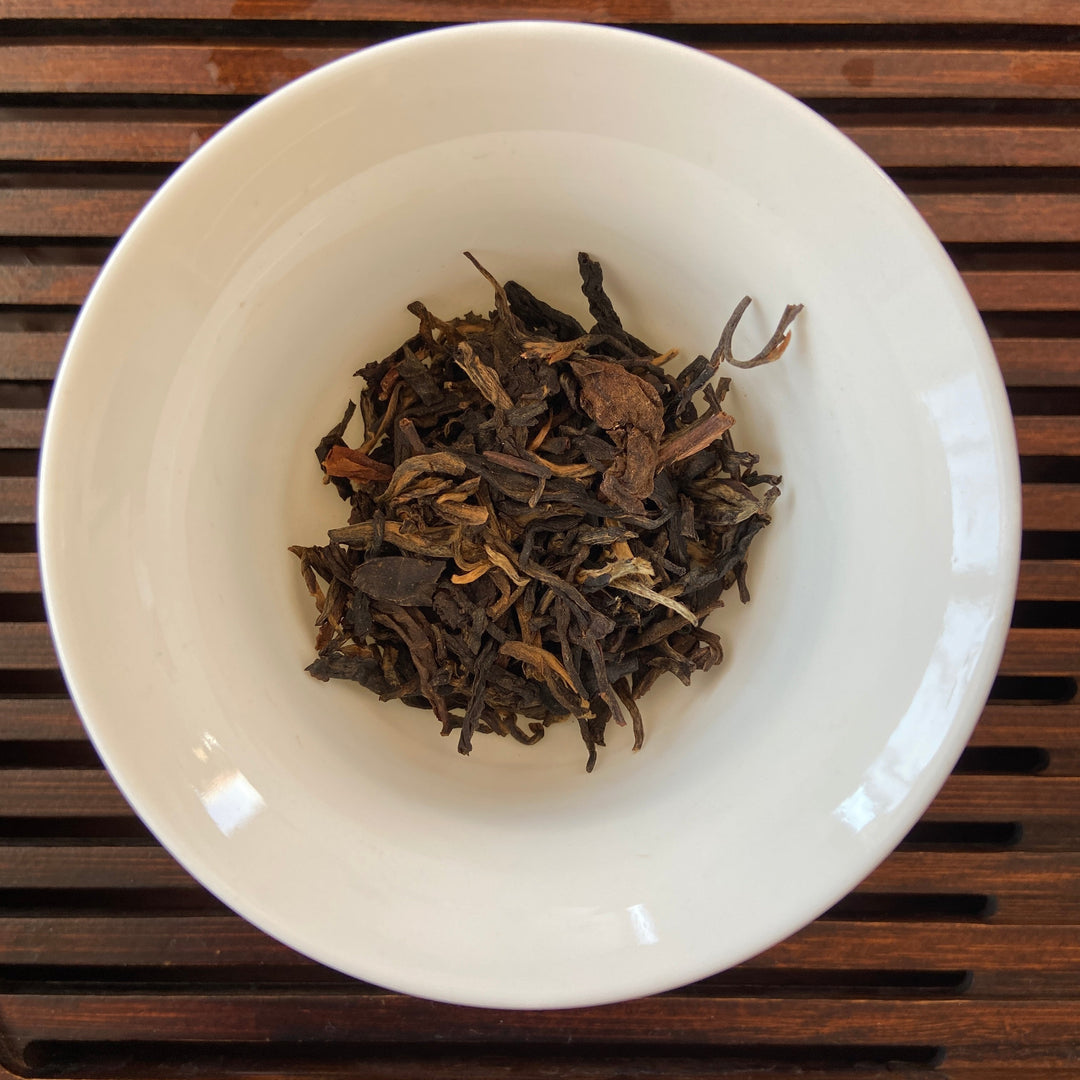 2006 LiMing "Yu Shang Qiao Mu" (Tribute  Arbor Tree) Organic Cake 357g Puerh Sheng Cha Raw Tea