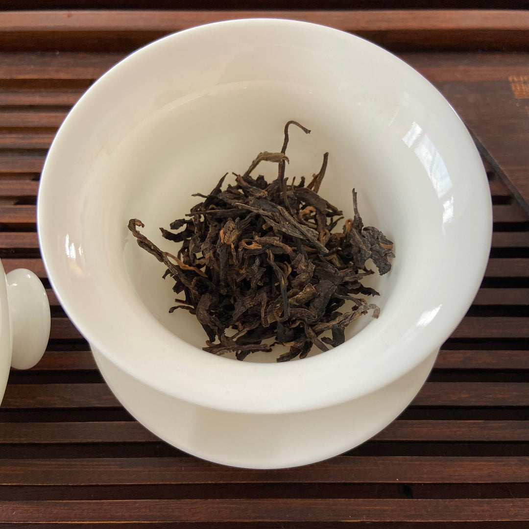 2003 LiMing "33201 Meng Hai Zao Chun Qiao Mu" (Menghai Early Spring Arbor Tree) Cake 357g Puerh Sheng Cha Raw Tea
