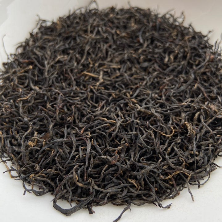 2024 Early Spring Black Tea "Jiu Qu Hong Mei - Nen Ya" (Jiuqu Red Plum - Tiny Bud) A++++ Grade, Long  Jing #43 Material ,Hong Cha, ZheJiang Province