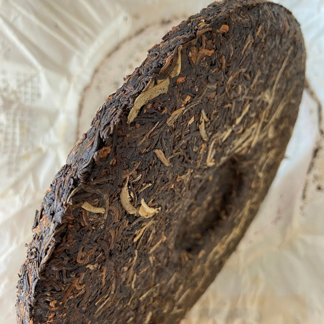 2010 XiaGuan "Nan Zhao Yuan Cha" (Nanzhao Round Cake) 454g Puerh Raw Tea Sheng Cha