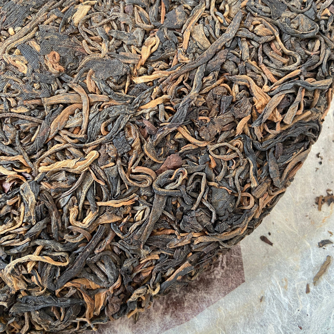 2005 ChangTai "Chang Tai Hao - Meng Hai Qiao Bing - Fu" (Menghai Arbor Cake - Rich) Cake 400g Puerh Raw Tea Sheng Cha