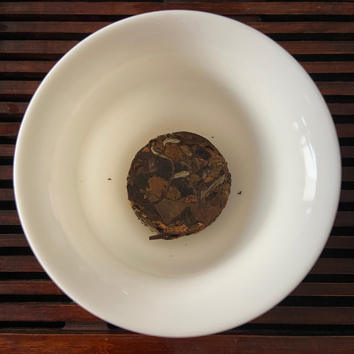 2021 "Chen Pi - Bai Cha" (Tangerine Peel - White Tea ) Hybrid Mini Cake 5.5g