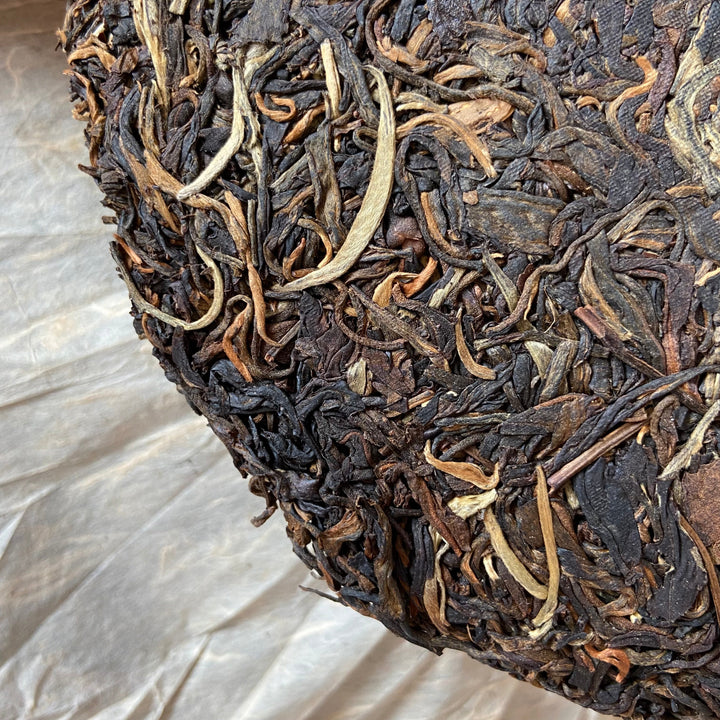 2004 TuLinFengHuang "Long Feng Cheng Xiang" (Wuliang Mountain - Early Spring Bud - Luckiness) Cake 357g Puerh Raw Tea Sheng Cha
