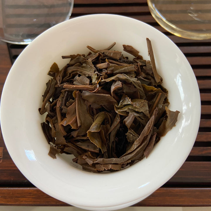 2012 LongPinHao "Ban Zhang" (Organic Banzhang) Cake 357g Puerh Raw Tea Sheng Cha