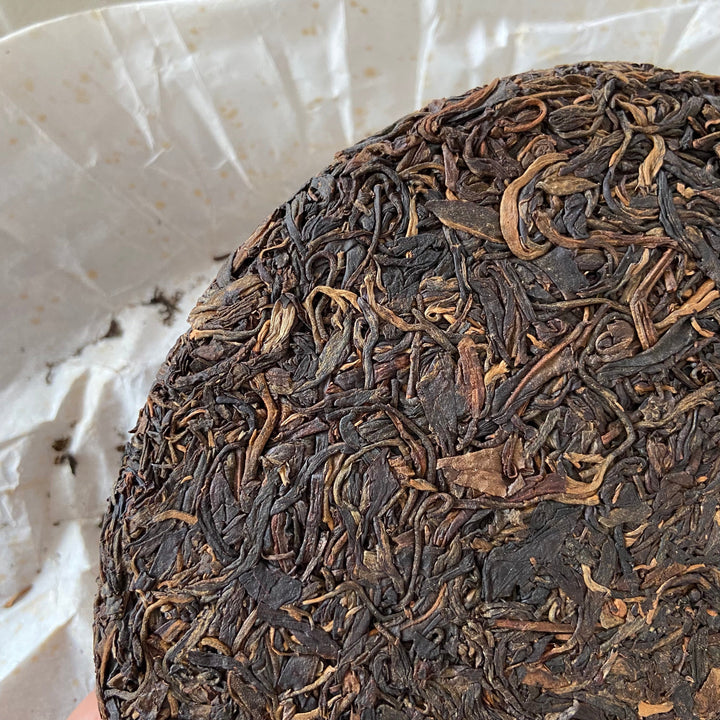 2010 ChangTai "Wei Rong Hao - Qing Chun He” (Harmony Spring) Cake 400g Puerh Raw Tea Sheng Cha