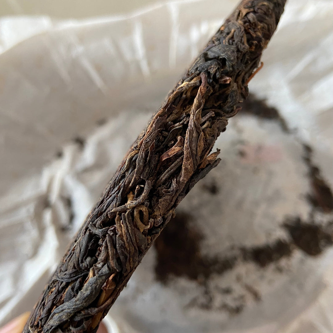 2010 ChangTai "Wei Rong Hao - Qing Chun He” (Harmony Spring) Cake 400g Puerh Raw Tea Sheng Cha