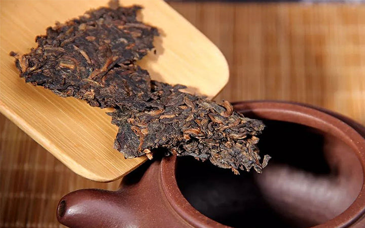 2017 LaoTongZhi "Pu Er Gong Bing" (Tribute Cake) 400g Puerh Ripe Tea Shou Cha
